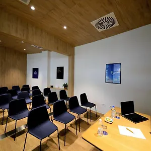 Air Rome Airport By Hellosky Hotel